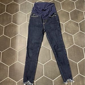 Pink blush size 28 maternity jeans